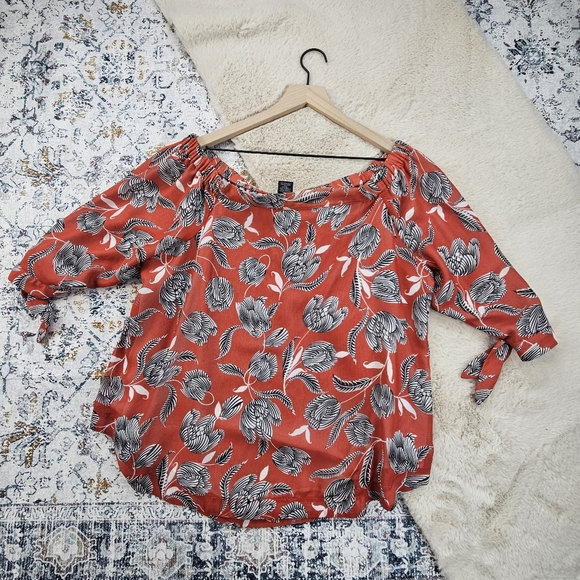 Ann Taylor Factory Tops - Ann Taylor Factory Floral Multicolor Off the Shoulder Blouse Top XL